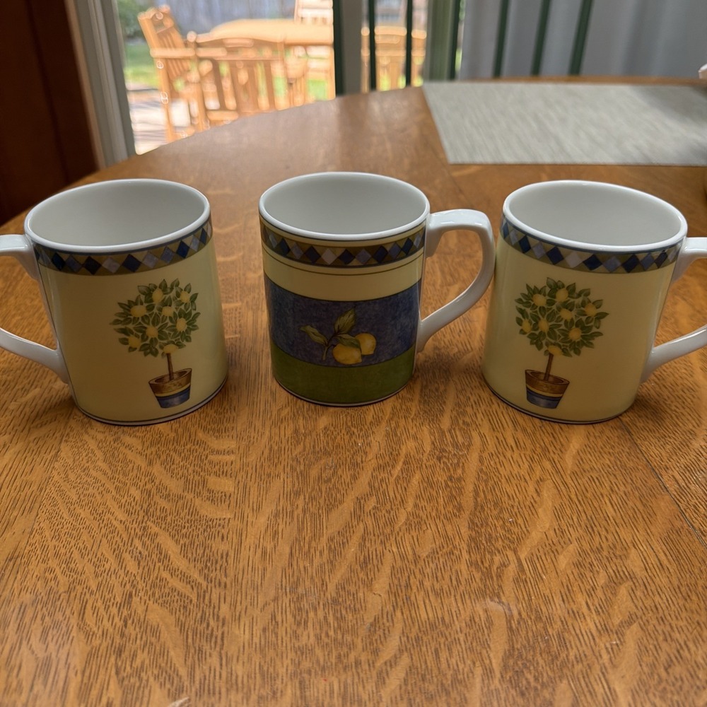 Set Of 3 Carmina by Royal Doulton Mugs Lemons Bands and Diamonds MINT